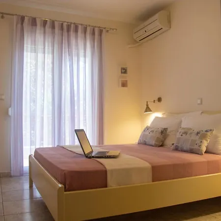 Aristea Apartment Sarti